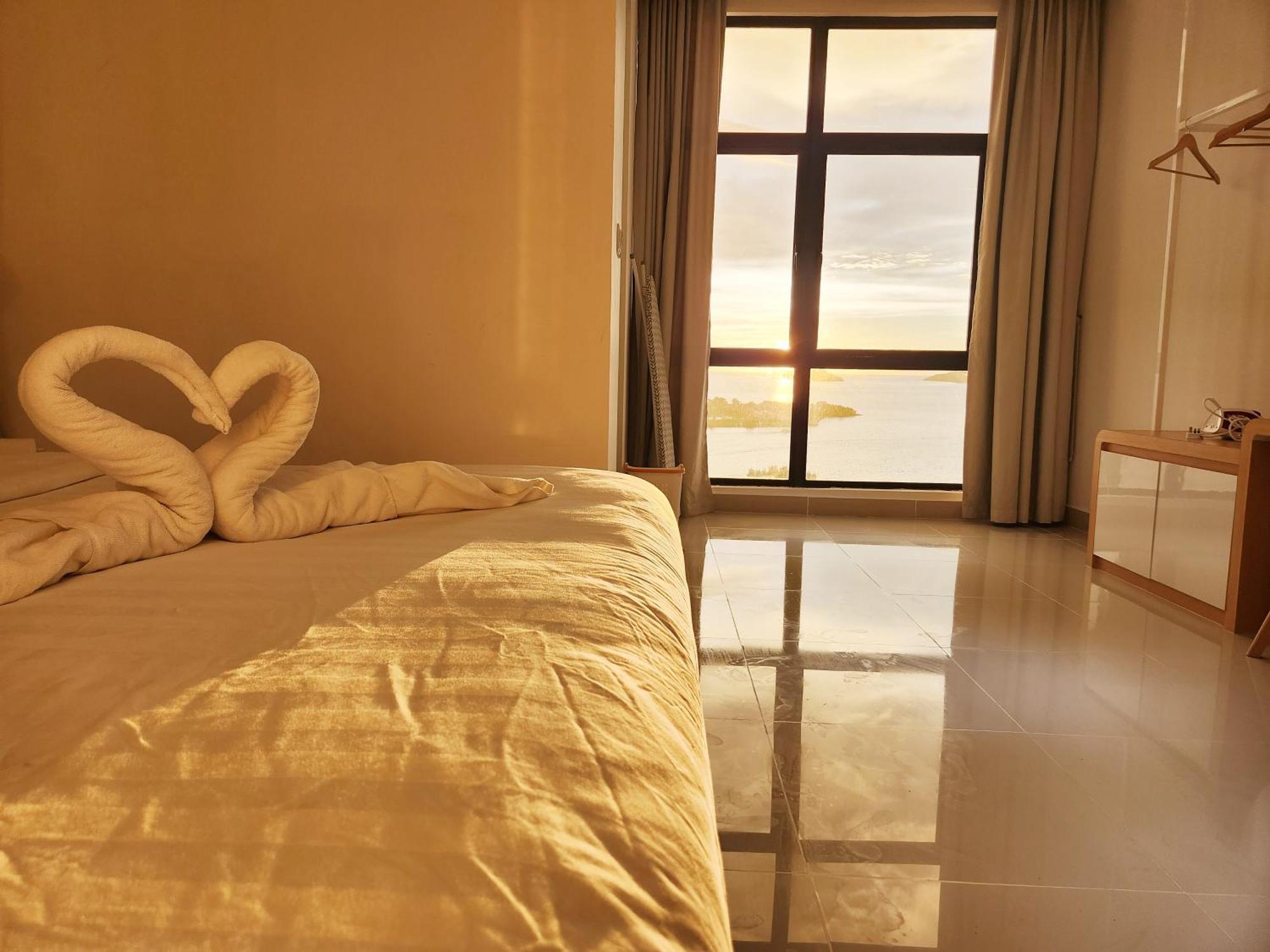 The Shore Kota Kinabalu City Centre By Lw Suites Bagian luar foto