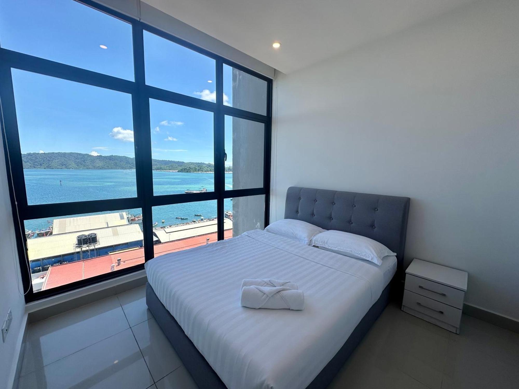 The Shore Kota Kinabalu City Centre By Lw Suites Bagian luar foto